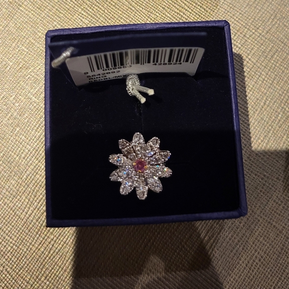 Swarovski Eternal Flower Ring Size:58 - Picture 5 of 13